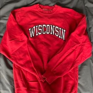 Vintage Crew Neck Wisconsin Sweatshirt